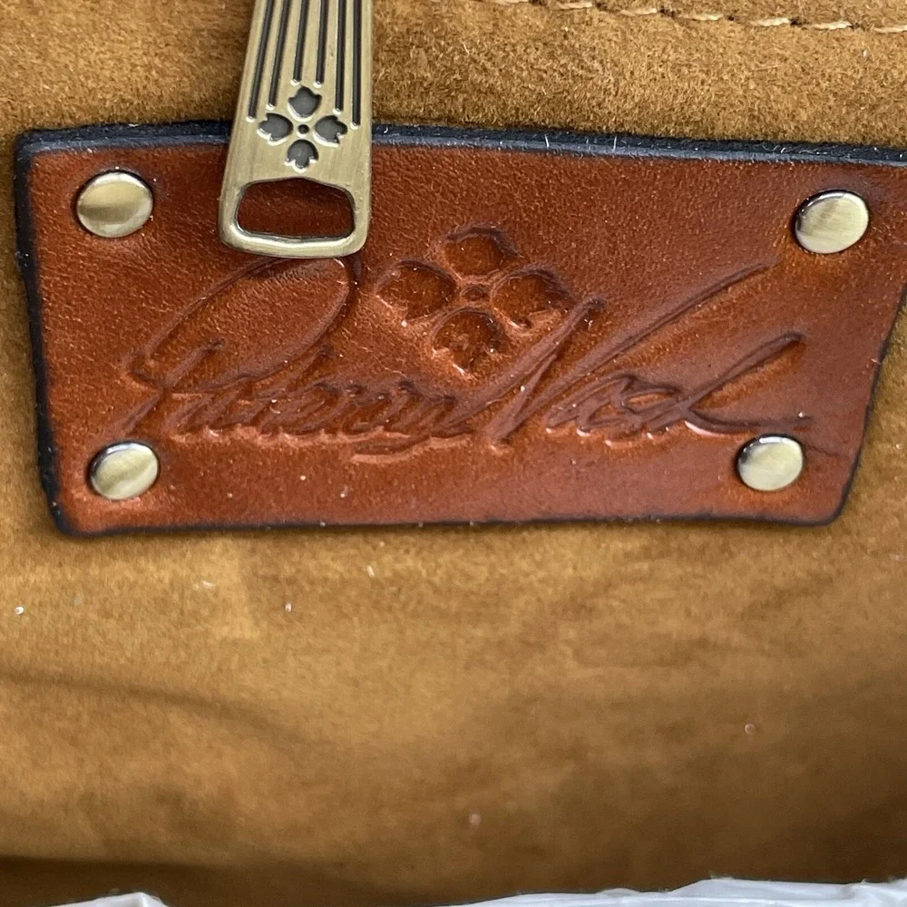 Patricia Nash Cross Body Bag Purse Distresseed *Leather Metallic Antique Gold